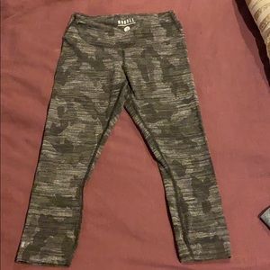 S nobull camo cropped legging